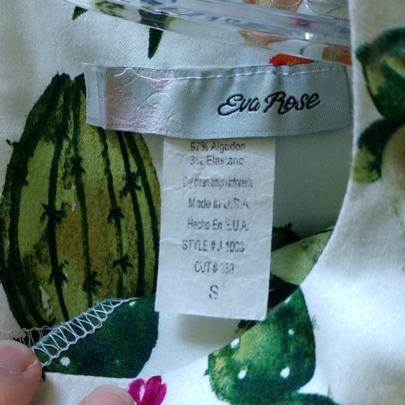 Eva Rose cactus romper size small - Picture 2 of 3